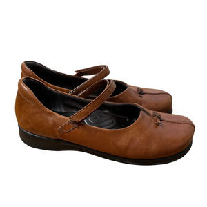 Earth Shoes 10.5 Leather Mary Janes Comfort Walking Shoes Vivian Leather Brown